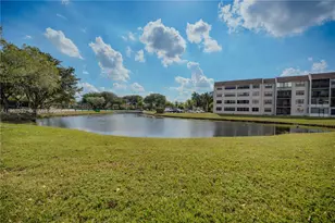 2901 N Nob Hill Rd, Sunrise, FL 33322 - Photo 2