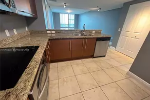 2641 N Flamingo Rd, Sunrise, FL 33323 - Photo 6