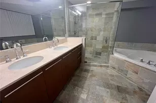 2641 N Flamingo Rd, Sunrise, FL 33323 - Photo 16