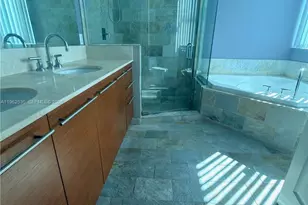 2641 N Flamingo Rd, Sunrise, FL 33323 - Photo 18