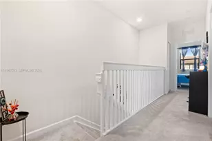 11438 W 34th Ct, Hialeah, FL 33018 - Photo 12