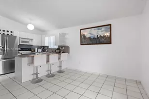 7568 W 4th Ct, Hialeah, FL 33014 - Photo 4