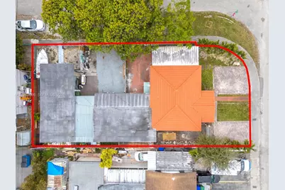 941 SW 31st Ct, Miami, FL 33135 - Photo 2