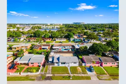 2441 NW 181st Ter, Miami Gardens, FL 33056 - Photo 24