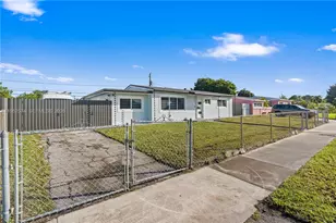 2441 NW 181st Terrace, Miami Gardens, FL 33056 - Photo 2