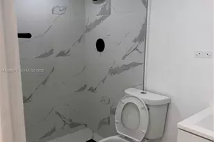 6190 W 19th Ave, Hialeah, FL 33012 - Photo 28