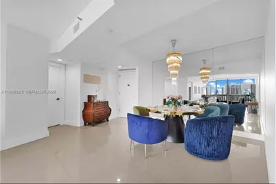 1000 W Island Blvd #2508, Aventura, FL 33160 - Photo 2