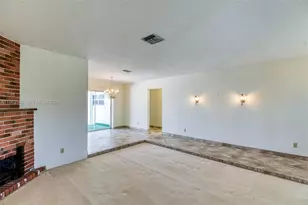 2225 N 39th Ave, Hollywood, FL 33021 - Photo 10