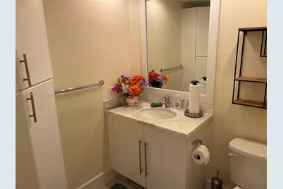 3001 S Ocean Dr #621, Hollywood, FL 33019 - Photo 12