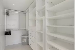 1345 Lincoln Rd, Miami Beach, FL 33139 - Photo 12