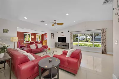 11625 SW 70th Ave, Pinecrest, FL 33156 - Photo 8