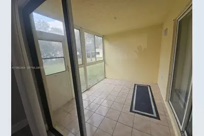 177 Lakeview Dr #103, Weston, FL 33326 - Photo 22