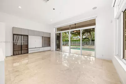 2497 Bay Isle Dr, Weston, FL 33327 - Photo 10