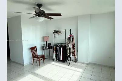 7135 Collins #533, Miami Beach, FL 33141 - Photo 14