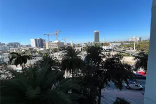 7135 Collins, Miami Beach, FL 33141 - Photo 4