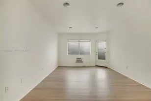 835 Meridian Ave, Miami Beach, FL 33139 - Photo 12