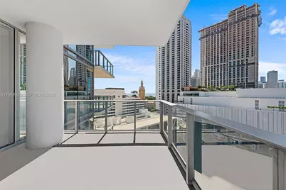 851 NE 1st Ave #1012, Miami, FL 33132 - Photo 2