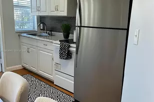 103 NW 6th Ave, Miami, FL 33128 - Photo 4