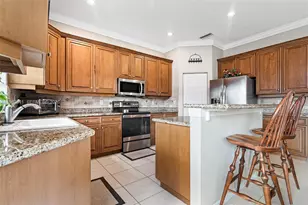 16400 NW 15th St, Pembroke Pines, FL 33028 - Photo 36