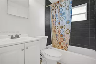 307 NW 11th Ave, Delray Beach, FL 33444 - Photo 24