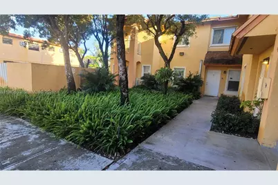 50 E 21st St #202, Hialeah, FL 33010 - Photo 22