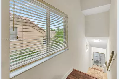 16339 Malibu Dr #22, Weston, FL 33326 - Photo 8