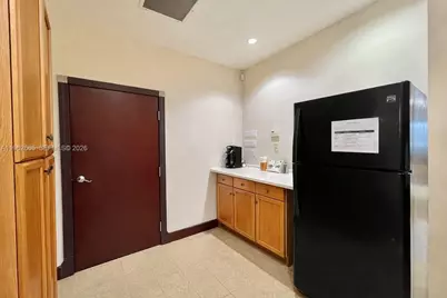 270 Coral Way #270, Coral Gables, FL 33134 - Photo 8