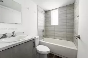 1710 NW 1st Ct, Miami, FL 33136 - Photo 6