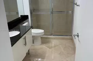 31 SE 5th St, Miami, FL 33131 - Photo 20