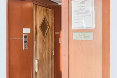 31 SE 5th St #2301, Miami, FL 33131 - Photo 38