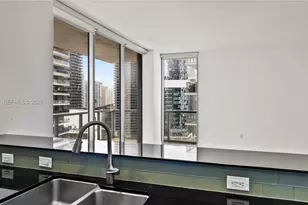 1050 Brickell Ave, Miami, FL 33131 - Photo 8