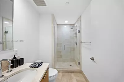 17001 Collins Ave #3507, Sunny Isles Beach, FL 33160 - Photo 42