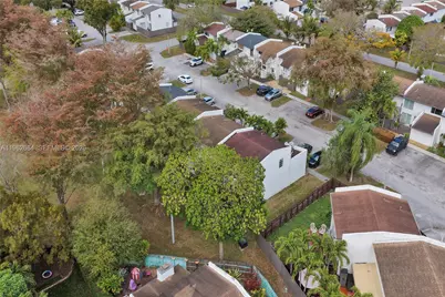 10960 SW 70th Ter, Miami, FL 33173 - Photo 42