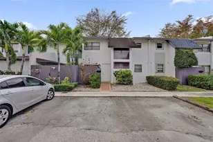 10960 SW 70th Terrace, Miami, FL 33173 - Photo 2