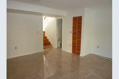 4535 SW 68th Ct Cir #7, Miami, FL 33155 - Photo 2