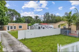 1835 NW 85th St, Miami, FL 33147 - Photo 2
