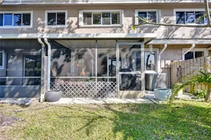 2260 W Discovery Cir W, Deerfield Beach, FL 33442 - Photo 46