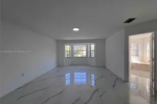 109 Gables Blvd, Weston, FL 33326 - Photo 8