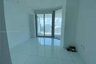 851 NE 1st Ave, Miami, FL 33132 - Photo 12