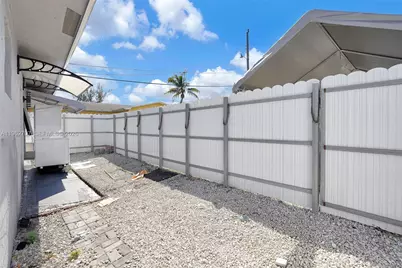 3280 NW 213th Ter, Miami Gardens, FL 33056 - Photo 10