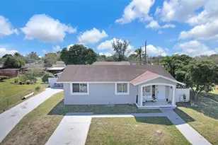 3280 NW 213th Terrace, Miami Gardens, FL 33056 - Photo 2