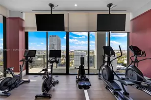 11 NE 6th St, Miami, FL 33132 - Photo 42