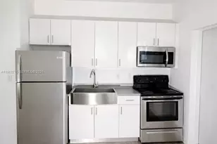 402 NW 12th Ave, Miami, FL 33128 - Photo 2