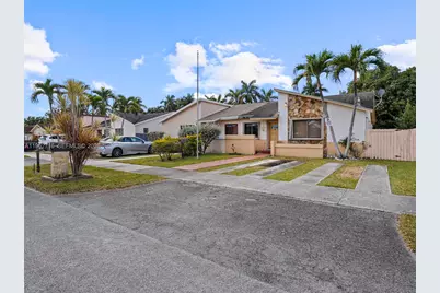 10832 SW 146th Pl, Miami, FL 33186 - Photo 36