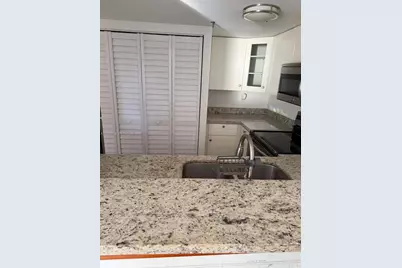 540 Brickell Key Dr #1505, Miami, FL 33131 - Photo 8