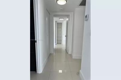 2000 Towerside Ter #1501, Miami, FL 33138 - Photo 16