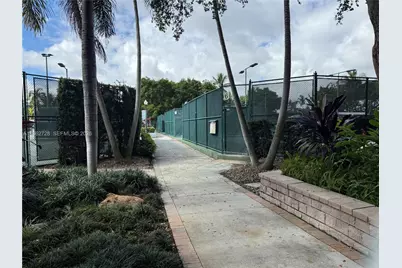 2000 Towerside Ter #1501, Miami, FL 33138 - Photo 46