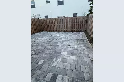 12612 NW 23rd Pl #12612, Miami, FL 33167 - Photo 10