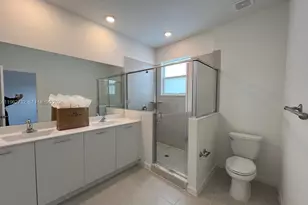 12612 NW 23rd Pl, Miami, FL 33167 - Photo 18