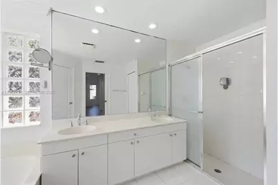 2562 Eagle Run Ln, Weston, FL 33327 - Photo 22